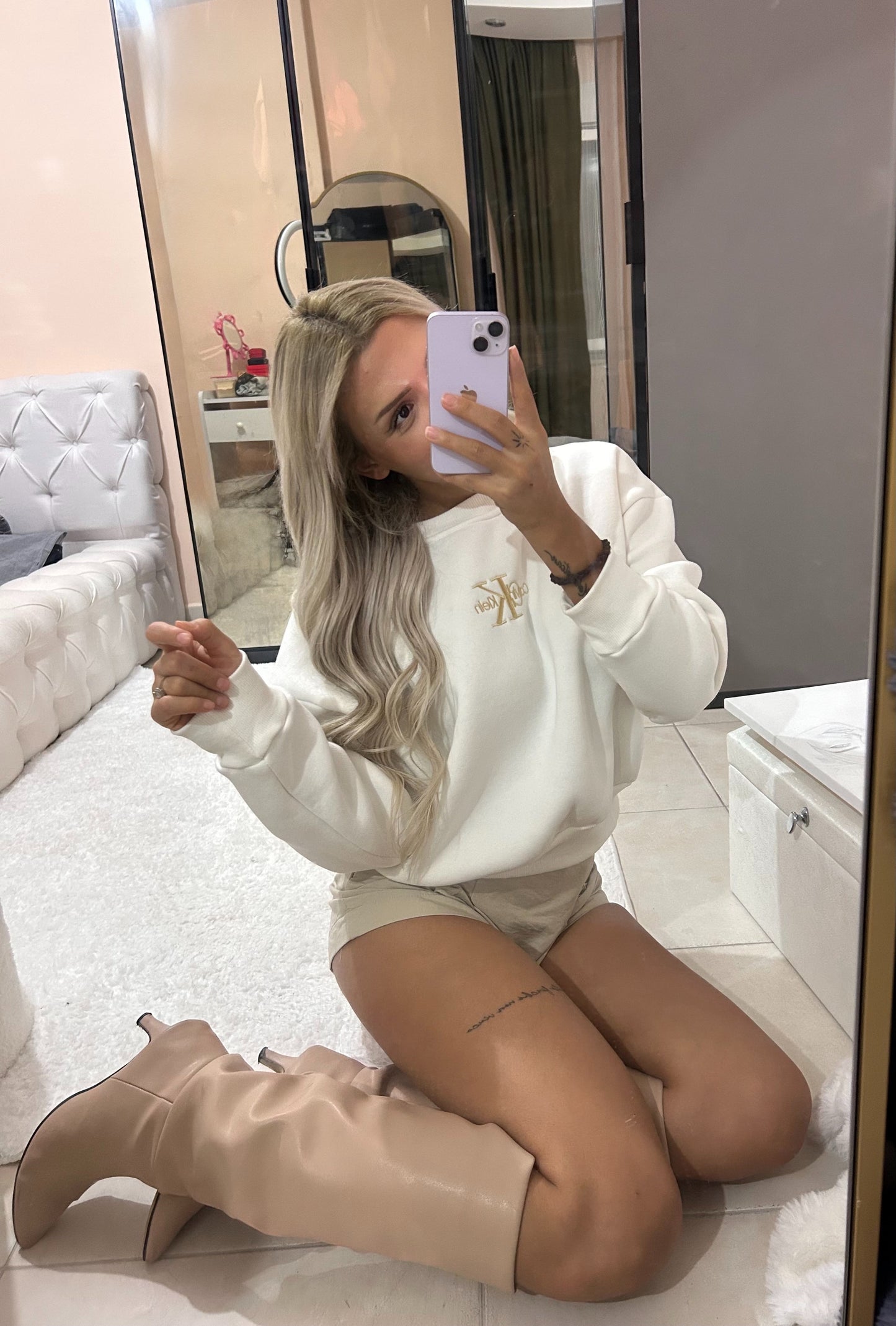 Calvin Klein Nakışlı Sweatshirt Bej